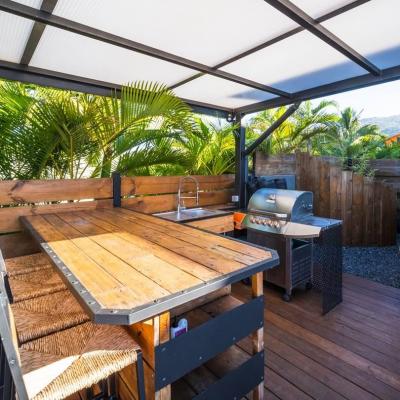 Cuisine extérieure Villa Sylbria île de la Réunion
